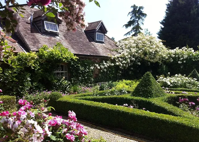 The Lodge At Briar House
